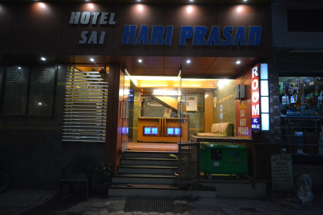 Hotel Sai Hari Prasad Sirdi Kültér fotó