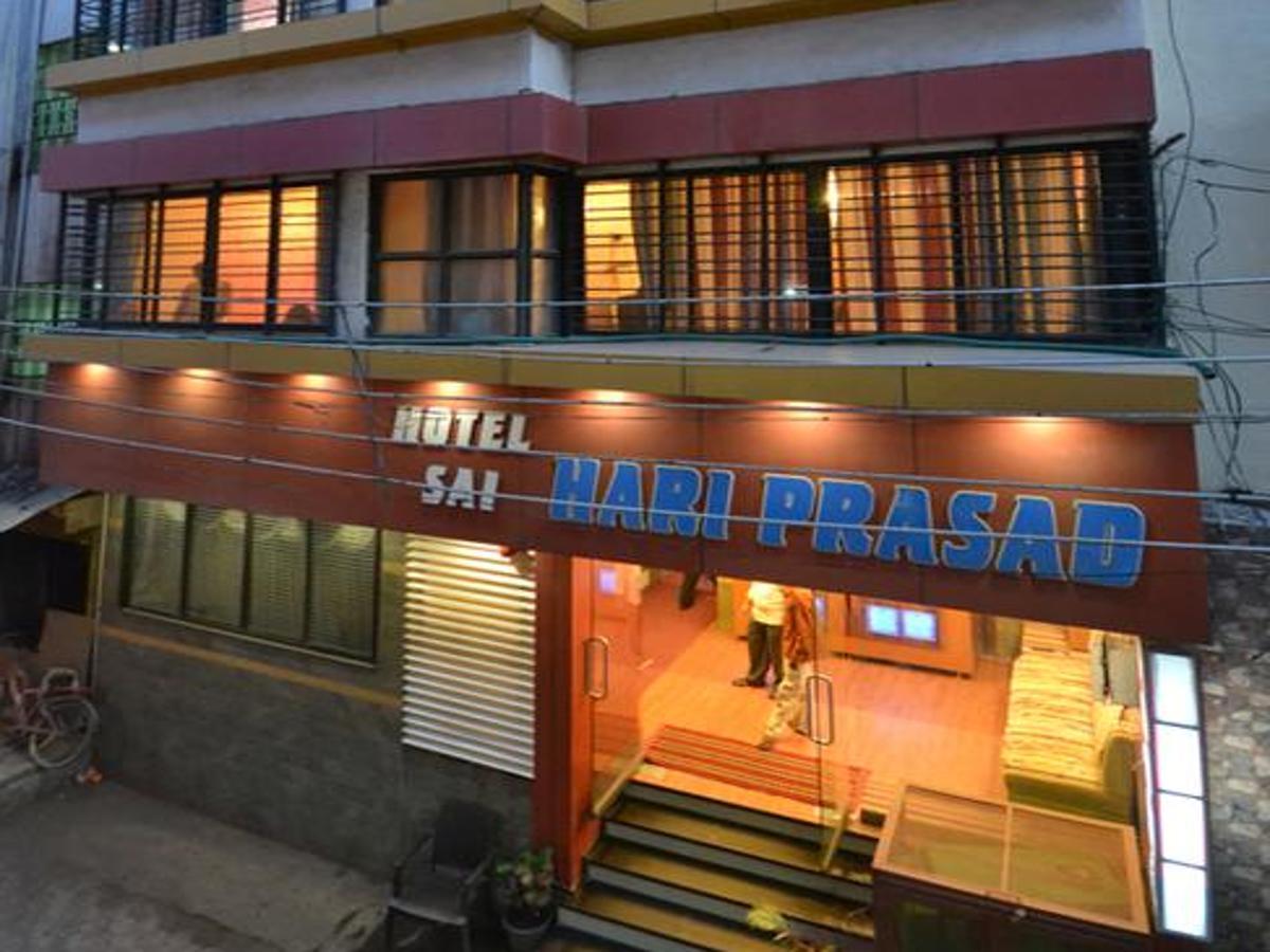 Hotel Sai Hari Prasad Sirdi Kültér fotó